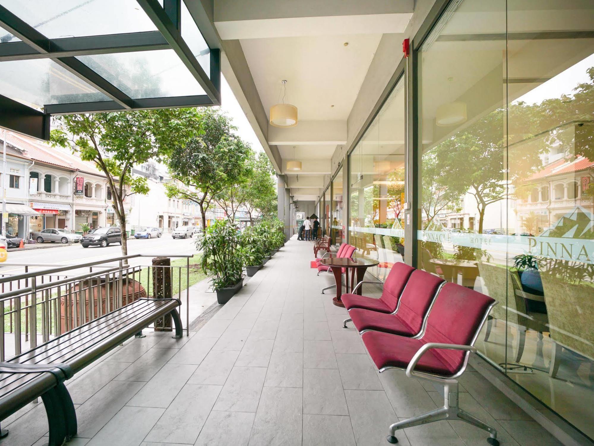 Holiday Inn Express Singapore Serangoon By Ihg Exterior photo