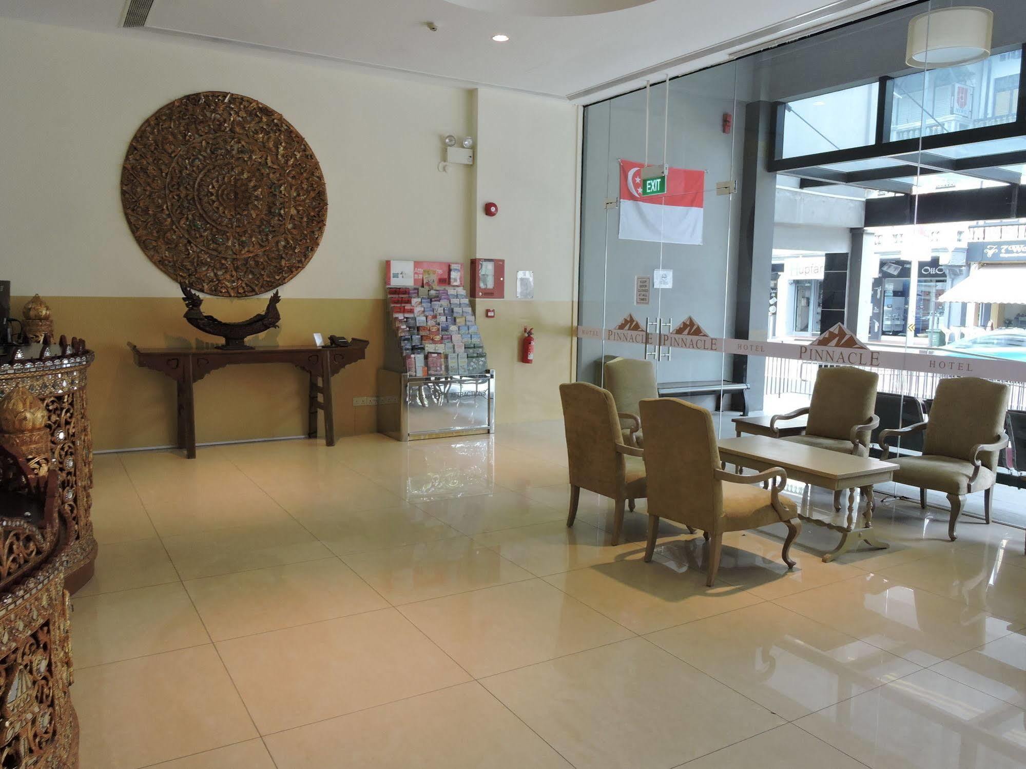 Holiday Inn Express Singapore Serangoon By Ihg Exterior photo